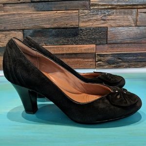 Clarks Artisan Bow Suade Black Pumps Size 9